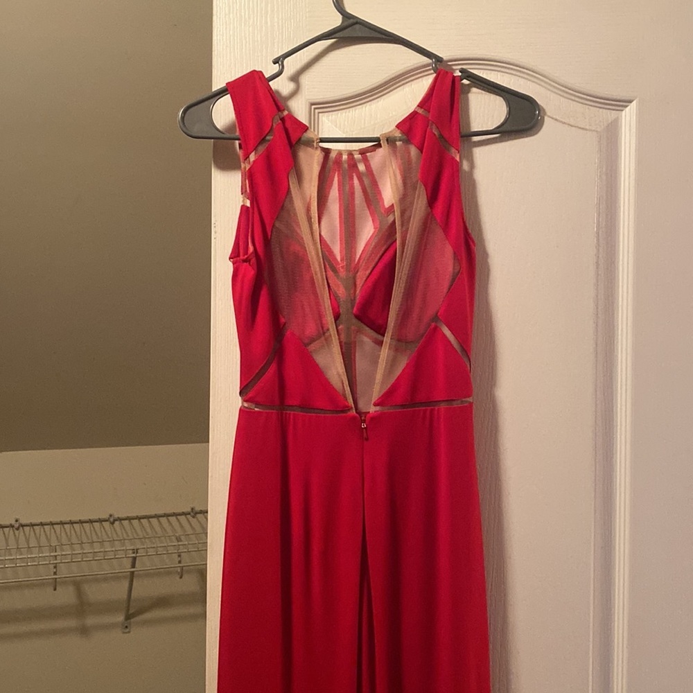 La Femme Prom/Formal Dress - red/tan lining - size 4 - Picture 4 of 5